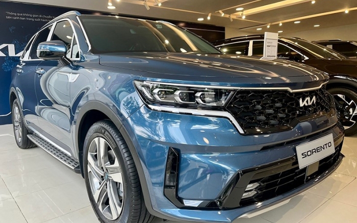 Giá lăn bánh Kia Sorento mới nhất giảm &quot;cực sốc&quot;, có bản lên tới cả trăm triệu, hấp dẫn nhất phân khúc xe gầm cao SUV hạng D