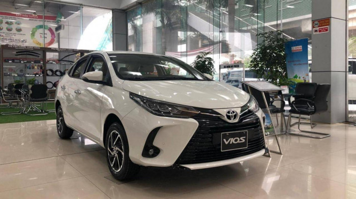 Giá lăn bánh Toyota Vios mới nhất rẻ chưa từng có, giảm cả chục triệu đồng, chỉ nhỉnh hơn Kia Morning, Hyundai Accent và Honda City lo chạy doanh số- Ảnh 2.