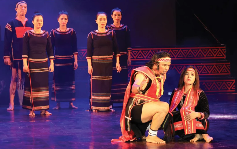 Nhạc sĩ Nguyễn Cường - Người 'đánh thức' vẻ đẹp Tây Nguyên với 'Khát vọng Dam Săn' - Ảnh 2. Nhạc sĩ Nguyễn Cường - Người 'đánh thức' vẻ đẹp Tây Nguyên với 'Khát vọng Dam Săn' - Ảnh 2.