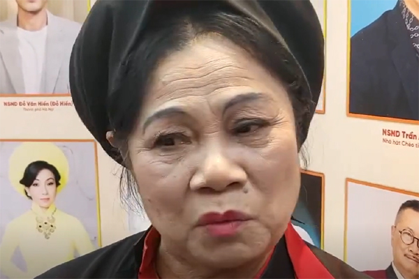 NSƯT Minh Phức