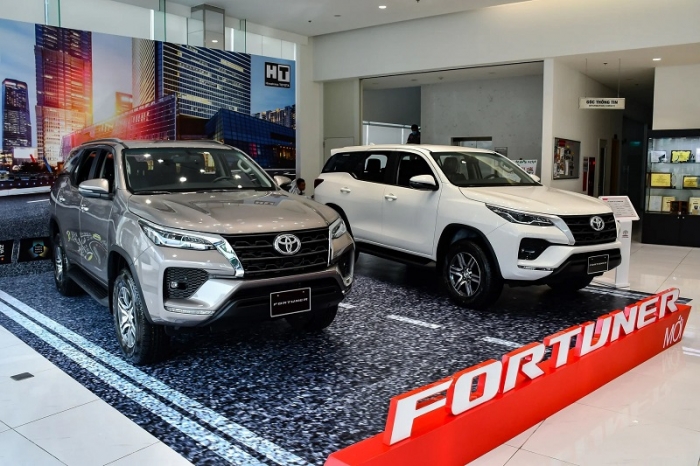 Giá lăn bánh Toyota Fortuner mới nhất thấp chưa từng có, xứng danh xe gầm cao SUV hạng D ăn khách nhất phân khúc- Ảnh 2.