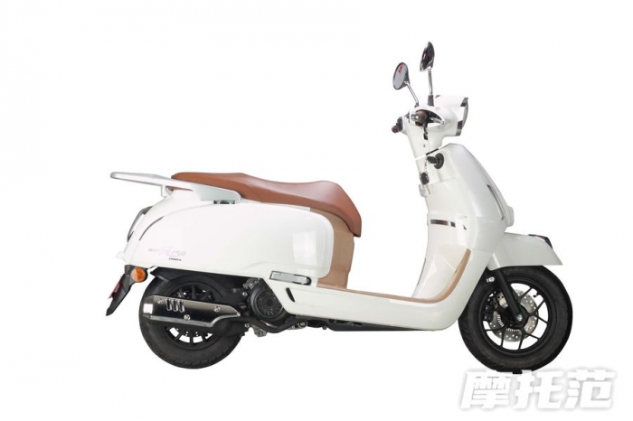 Xe ga 150cc giá 19 triệu đồng có ABS sang như SH, đẹp cổ điển như Vespa, rẻ như xe số Wave Alpha - Ảnh 5.