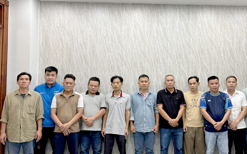 Khi ' &ocirc;ng tr&ugrave;m ' ngọai quốc điều h&agrave;nh lừa đảo xuy&ecirc;n quốc gia tại H&agrave; Nội năm 2026 - Ảnh 3.