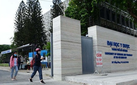 Trường Đại học Y Dược &ndash; Đại học Quốc gia H&agrave; Nội c&ocirc;ng bố điểm s&agrave;n 2026 - Ảnh 6.