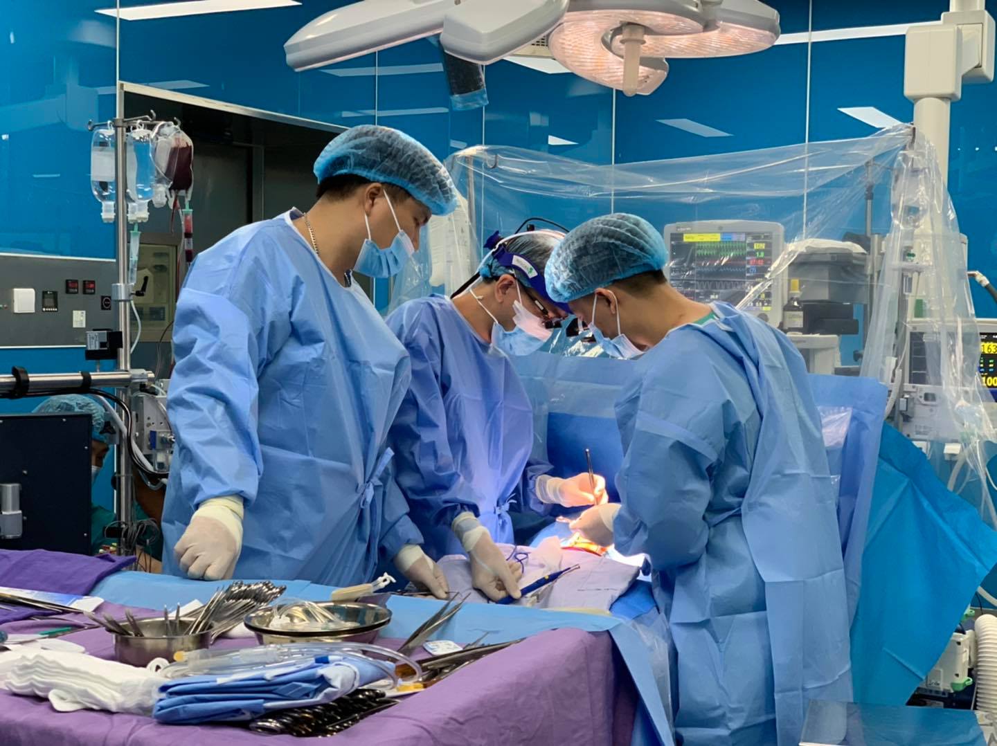 Bé 10 tháng tuổi bất ngờ phát hiện lý tim bẩm sinh từ dấu hiệu nhiều trẻ em Việt mắc phải - Ảnh 2.