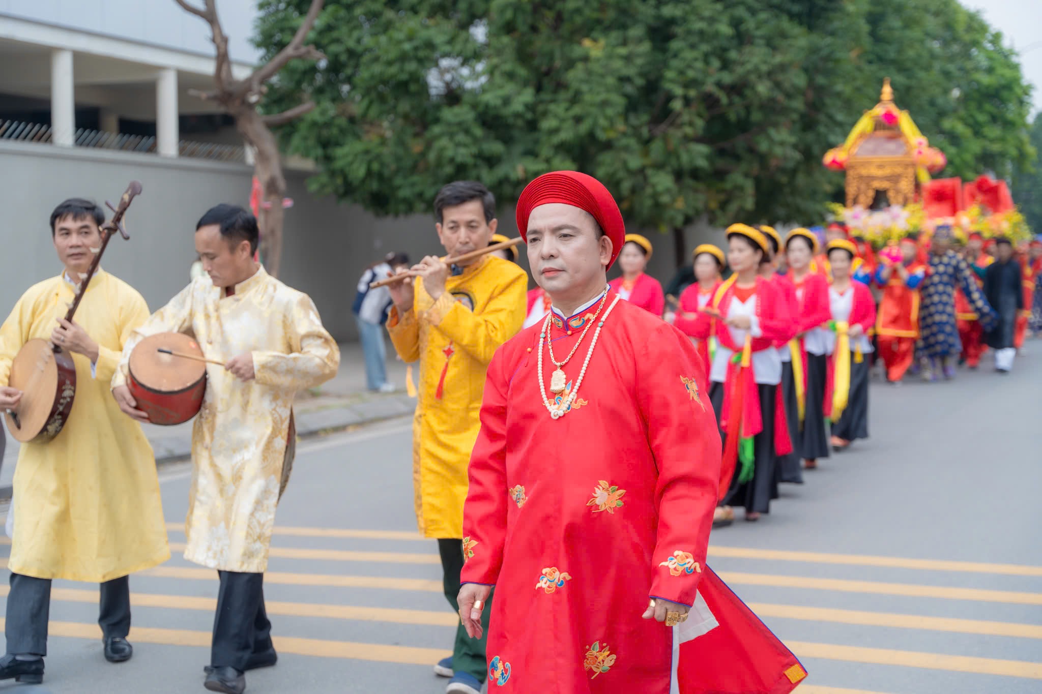 Chương trình nghệ thuật 'Gia Thượng – Mảnh đất linh thiêng, Khát vọng bừng sáng' thu hút hàng nghìn người tham dự- Ảnh 2.