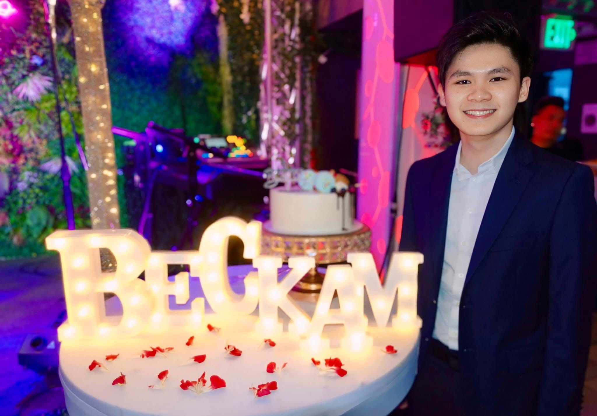 Beckam con trai Bằng Kiều: Tuổi 22 đẹp trai như hotboy, đam mê âm nhạc và vẫn chưa có bạn gái- Ảnh 2.