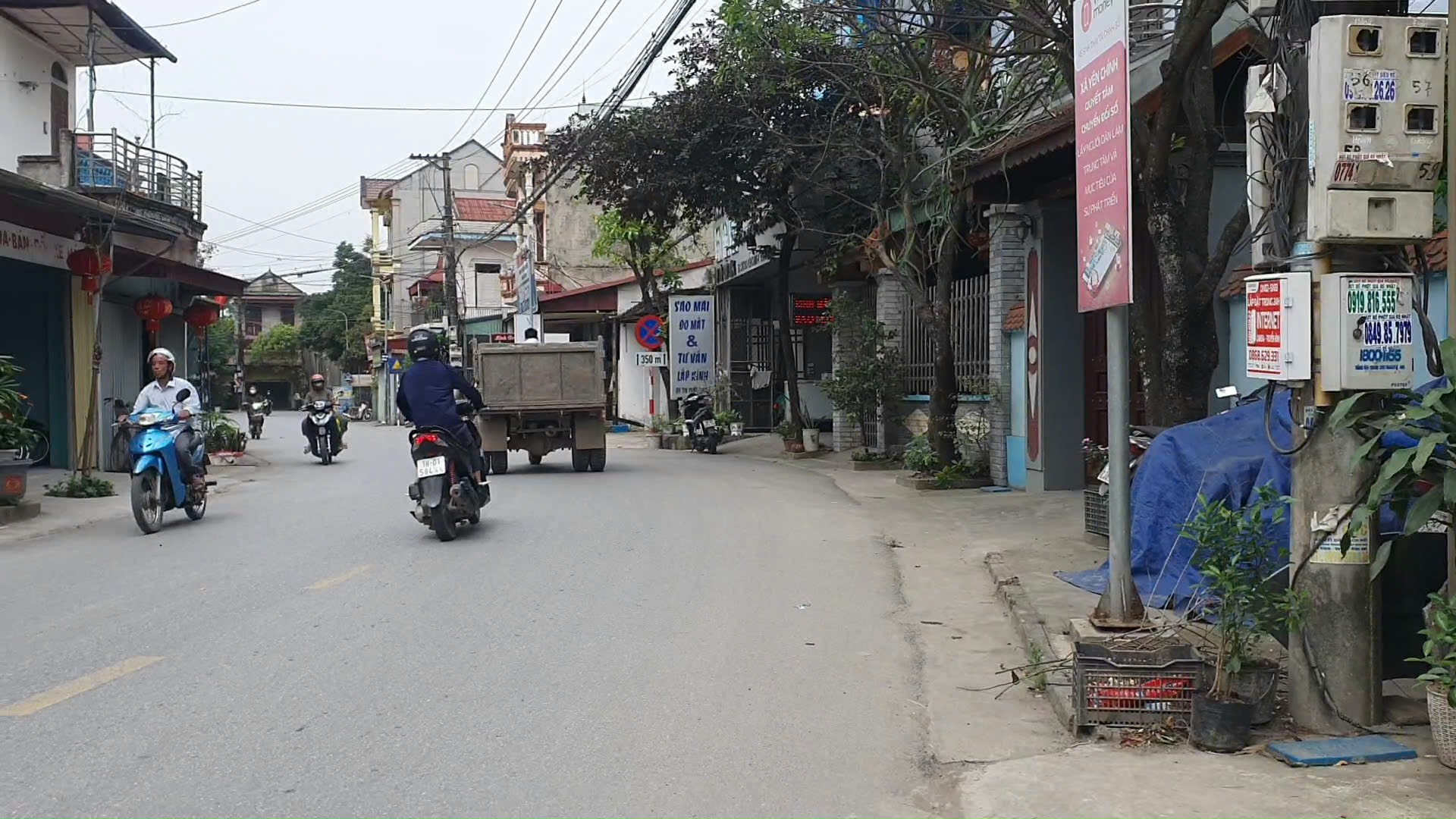 'Hung thần' đường quê ở Hà Nam - Nam Định: 'Những bánh xe không lương tâm'- Ảnh 7. 'Hung thần' đường quê ở Hà Nam - Nam Định: 'Những bánh xe không lương tâm'- Ảnh 7.