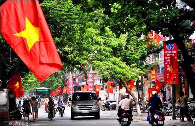 Thông tin mới nhất về lịch nghỉ lễ 30/4-1/5 và Quốc khánh 2/9 năm 2025 sắp tới - Ảnh 1.