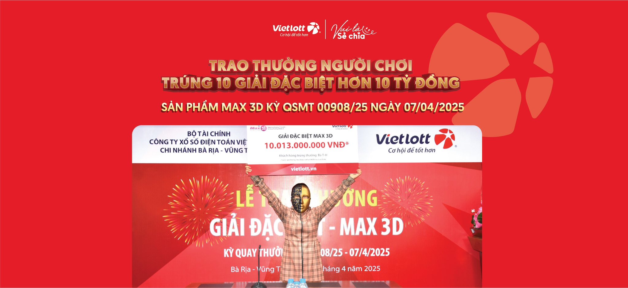 Chọn bố số xuất hiện trong giấc mơ, người phụ nữ bất ngờ nhận tin trúng 10 giải đặc biệt Vietltot - Ảnh 3.