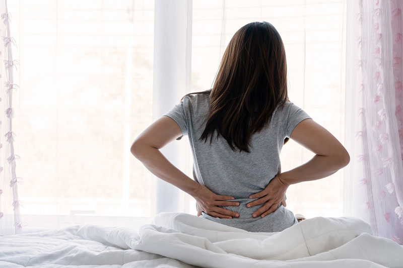 40 tuổi nhưng sáng nào ngủ dậy cũng đau lưng, tôi giật mình khi bác sĩ nói 40 tuổi nhưng sáng nào ngủ dậy cũng đau lưng, tôi giật mình khi bác sĩ nói