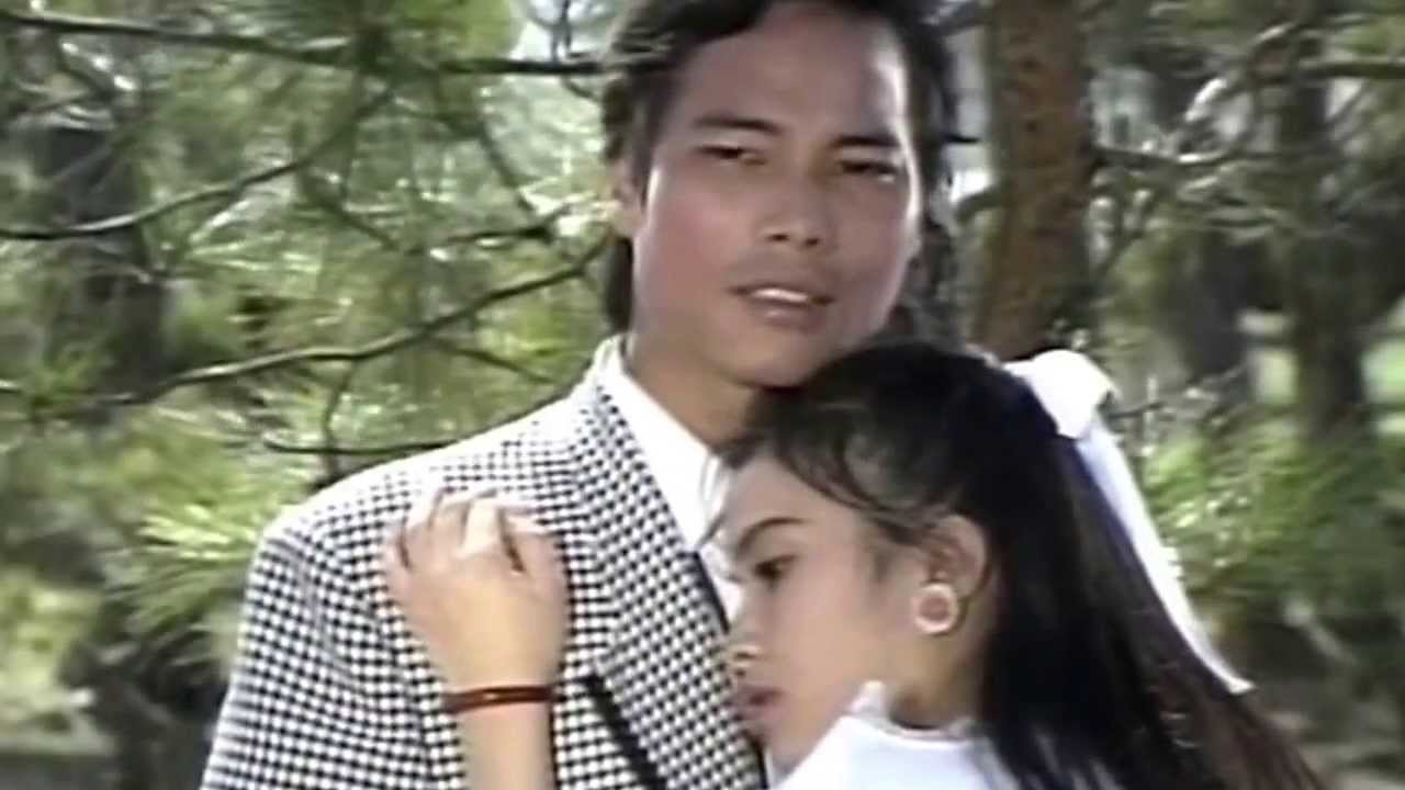 Nữ ca sĩ nổi danh từ Nữ ca sĩ nổi danh từ