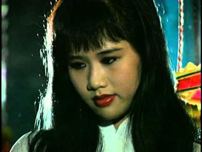 Nữ ca sĩ nổi danh từ Nữ ca sĩ nổi danh từ