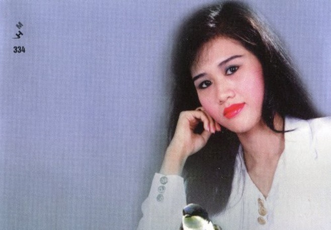 Nữ ca sĩ nổi danh từ Nữ ca sĩ nổi danh từ