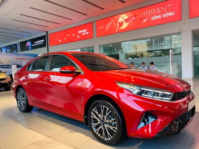 Giá lăn bánh Kia K3 mới nhất giảm kỷ lục nhờ ưu đãi lớn, Mazda3 và Hyundai Elantra lo lắng không theo kịp doanh số- Ảnh 4.