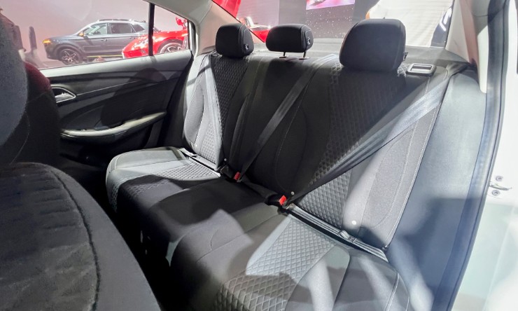 Xe sedan hạng C giá rẻ dưới 600 triệu đồng, có loại thậm chí thấp hơn cả xe hạng B: Chọn Kia K3 hay MG New MG5 ?- Ảnh 5. Xe sedan hạng C giá rẻ dưới 600 triệu đồng, có loại thậm chí thấp hơn cả xe hạng B: Chọn Kia K3 hay MG New MG5 ?- Ảnh 5.