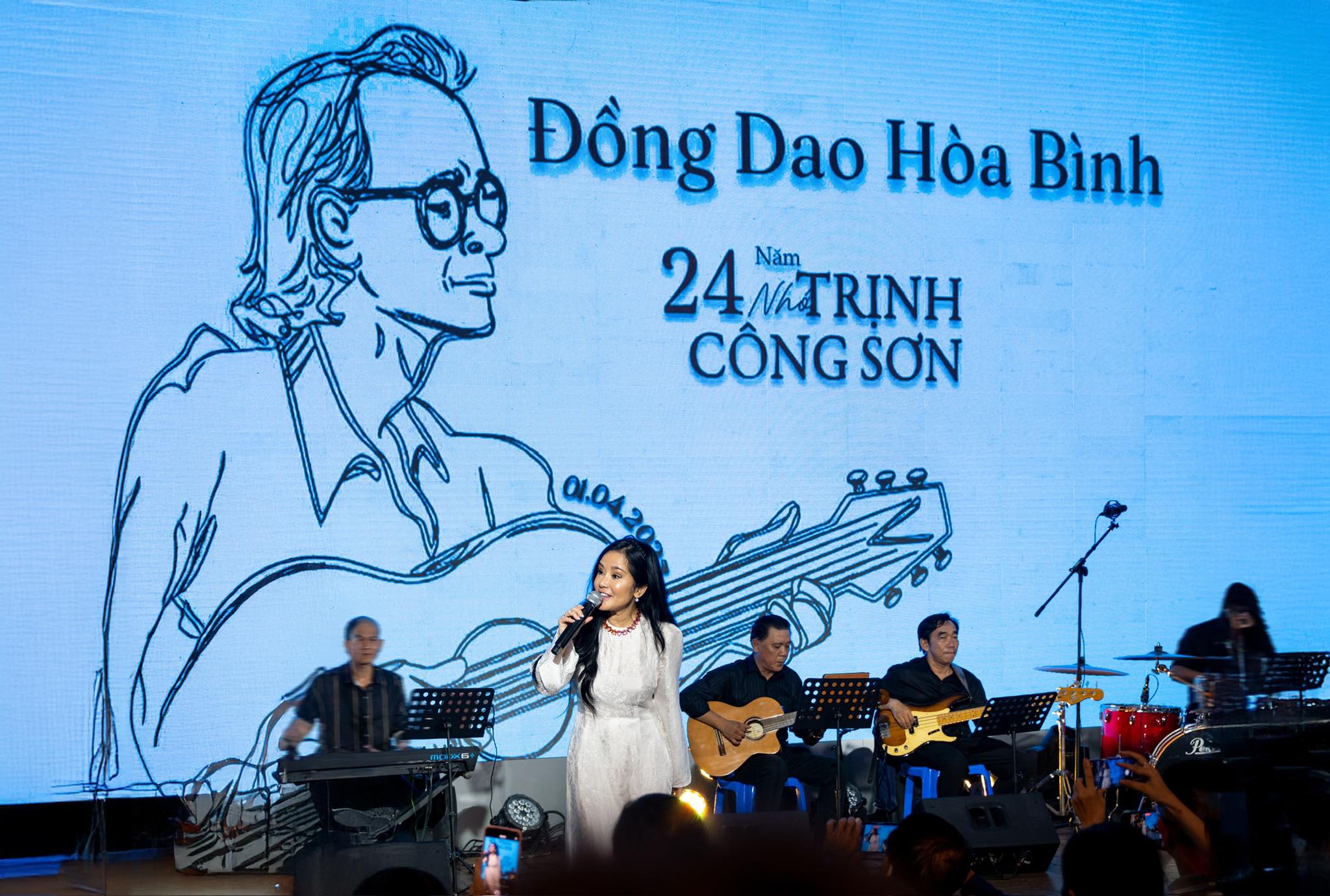 Thông tin mới nhất về Diva Hồng Nhung sau điều trị ung thư: Xuất hiện đầy lạc quan, người hâm mộ bày tỏ mong muốn một điều- Ảnh 7.
