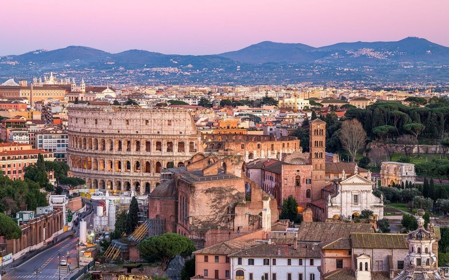 rome-2-1745281706666-17452817067501231539587-0-0-562-900-crop-17452817337112013091400.jpg