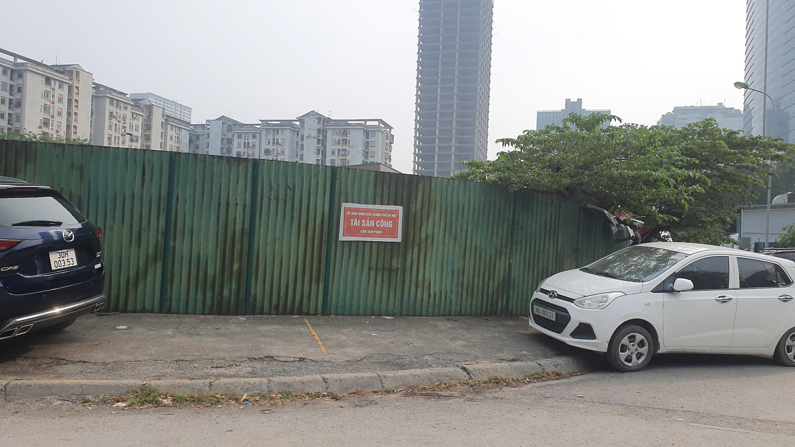 Hà Nội: 'Đất vàng' ở KĐT Nam Trung Yên vẫn bị chiếm dụng làm nơi kinh doanh trái phép- Ảnh 9.