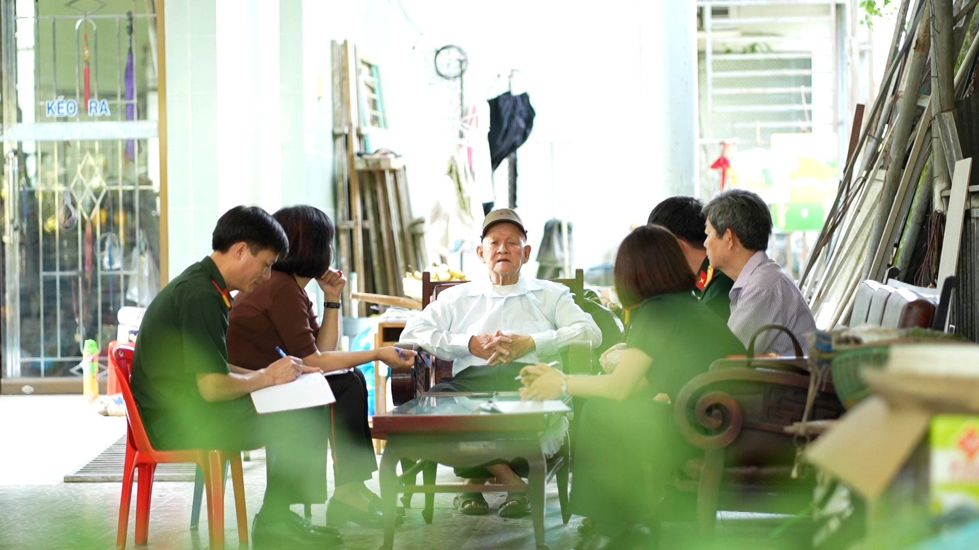 Phim tài liệu Giữa vòng vây quân thù: Khắc hoạ chân dung nhà tình báo huyền thoại Phạm Ngọc Thảo - Ảnh 7. Phim tài liệu Giữa vòng vây quân thù: Khắc hoạ chân dung nhà tình báo huyền thoại Phạm Ngọc Thảo - Ảnh 7.
