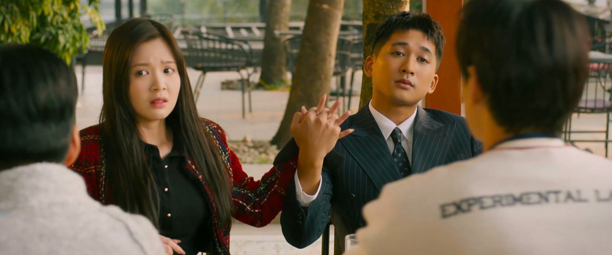 Tập mới nhất phim 'Cha tôi, người ở lại': Cuộc hẹn hò đầy bất ổn với Đại, An bật khóc vì nghĩ sai về Nguyên- Ảnh 2.