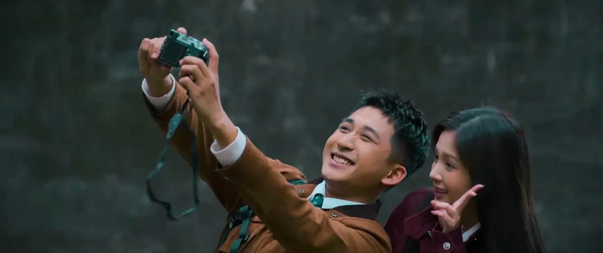 Nhặt sạn phim “Cha tôi, người ở lại”: - Ảnh 2. Nhặt sạn phim “Cha tôi, người ở lại”: - Ảnh 2.