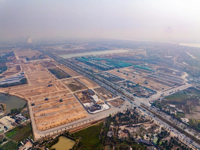 Diễn biến lạ trên thị trường căn hộ Hà Nội - Ảnh 1. Diễn biến lạ trên thị trường căn hộ Hà Nội - Ảnh 1.