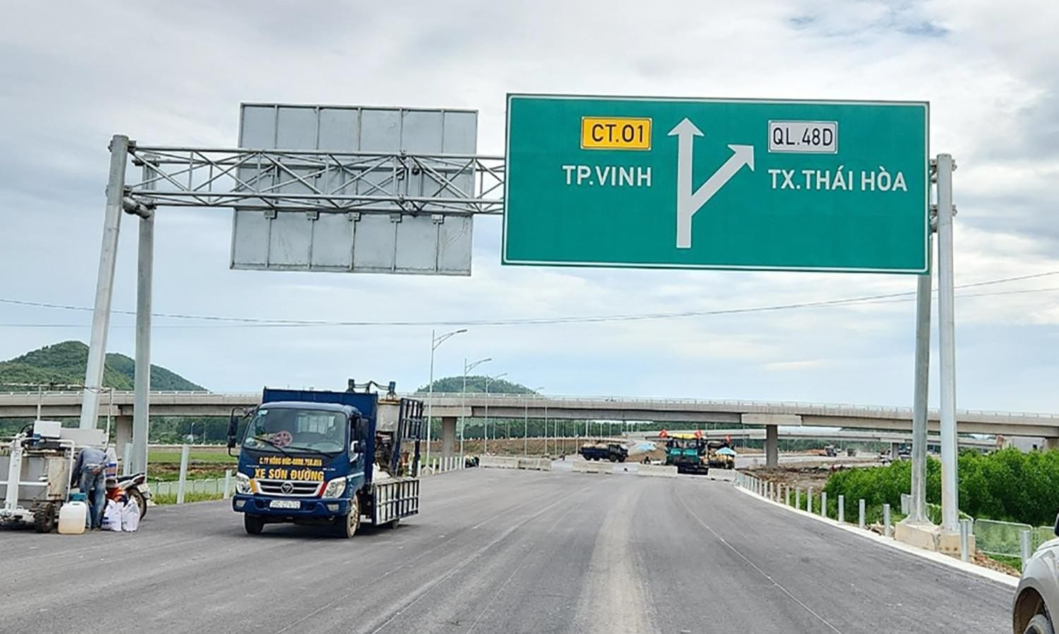 Từ Hà Nội về miền Trung dịp lễ 30/4-1/5: Cao tốc nào nhanh, ít tắc, tiết kiệm chi phí? - Ảnh 3. Từ Hà Nội về miền Trung dịp lễ 30/4-1/5: Cao tốc nào nhanh, ít tắc, tiết kiệm chi phí? - Ảnh 3.
