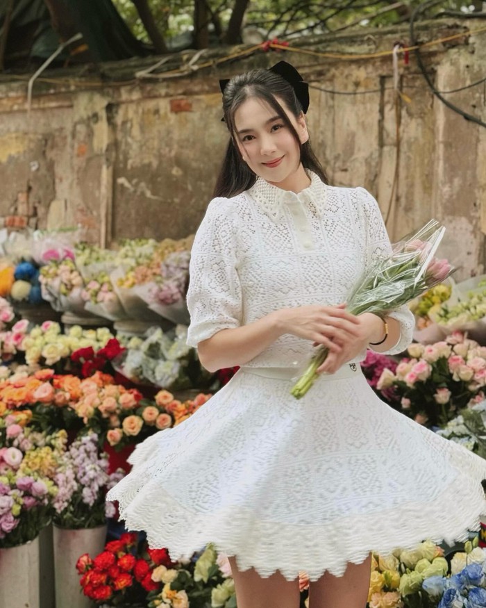 8 outfit hè gợi cảm mang lại may mắn, tài lộc cho người mệnh Kim- Ảnh 3.