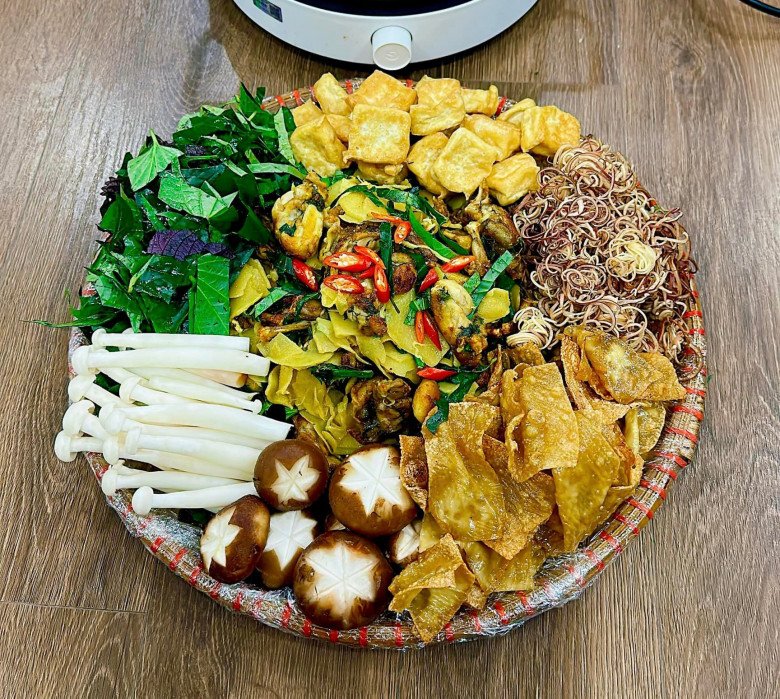 Chi tiết cách làm 8 món lẩu ngon miệng, giúp gia đình quây quần dịp nghỉ lễ- Ảnh 3. Chi tiết cách làm 8 món lẩu ngon miệng, giúp gia đình quây quần dịp nghỉ lễ- Ảnh 3.