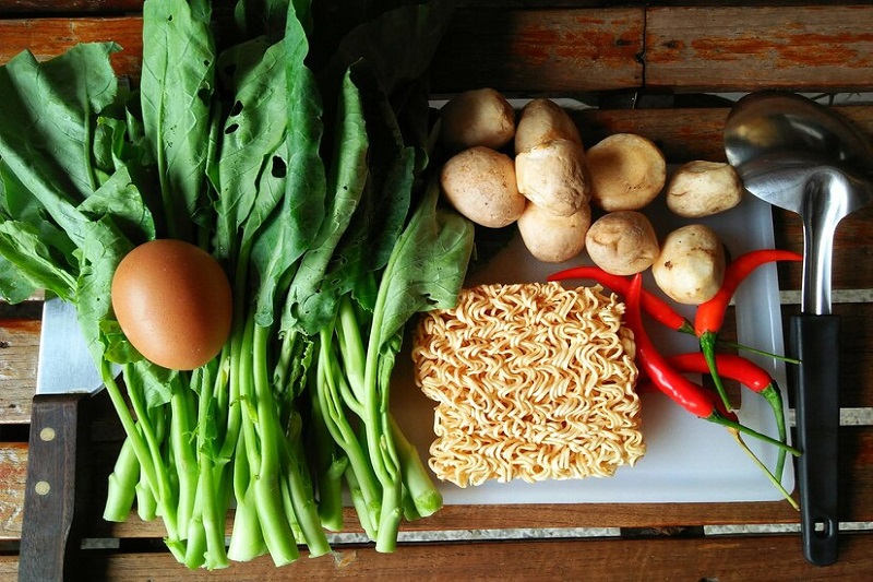 Cách ăn mì cay không gây tăng cân - Ảnh 4.