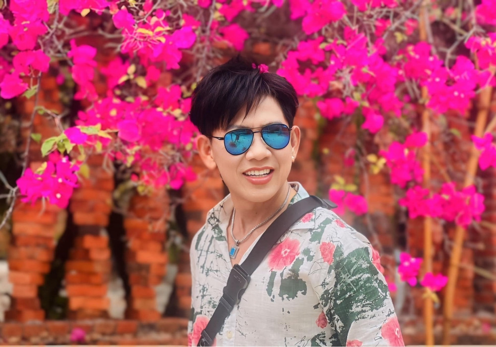 Ca sĩ Mai Tuấn ‘Mưa bụi’ U60: Sống độc thân kín tiếng, làm thầy giáo dạy Toán - Ảnh 5. Ca sĩ Mai Tuấn ‘Mưa bụi’ U60: Sống độc thân kín tiếng, làm thầy giáo dạy Toán - Ảnh 5.