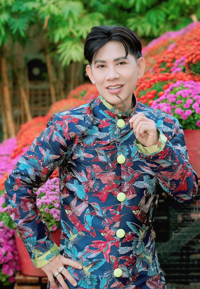 Ca sĩ Mai Tuấn ‘Mưa bụi’ U60: Sống độc thân kín tiếng, làm thầy giáo dạy Toán - Ảnh 4. Ca sĩ Mai Tuấn ‘Mưa bụi’ U60: Sống độc thân kín tiếng, làm thầy giáo dạy Toán - Ảnh 4.