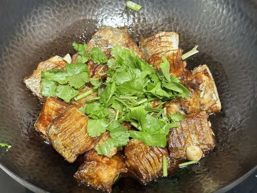 Loại cá có nhiều vào tháng 4 đem nấu với Loại cá có nhiều vào tháng 4 đem nấu với