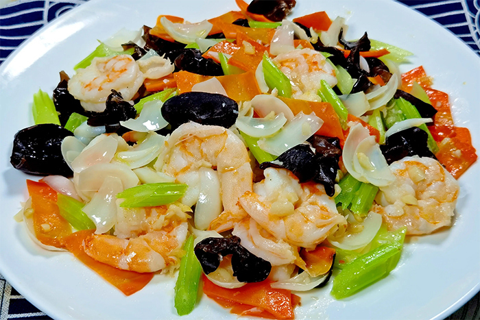 Cách làm món ngon từ 4 loại rau được mệnh danh 'vua chống táo bón' - Ảnh 4. Cách làm món ngon từ 4 loại rau được mệnh danh 'vua chống táo bón' - Ảnh 4.
