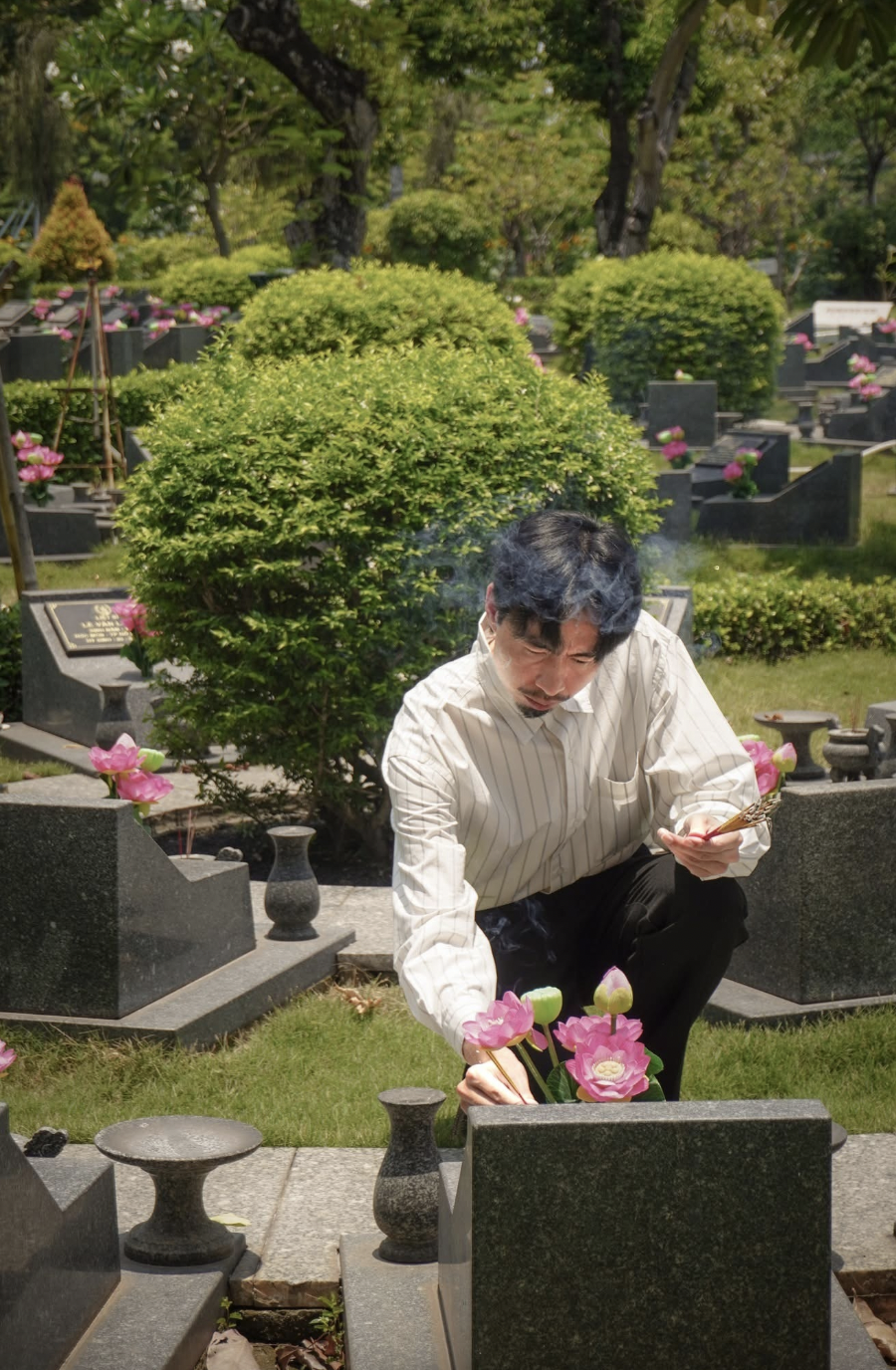 Đại lễ 30/4: Nam rapper nổi tiếng chia sẻ chạm đến trái tim nhiều người- Ảnh 1. Đại lễ 30/4: Nam rapper nổi tiếng chia sẻ chạm đến trái tim nhiều người- Ảnh 1.