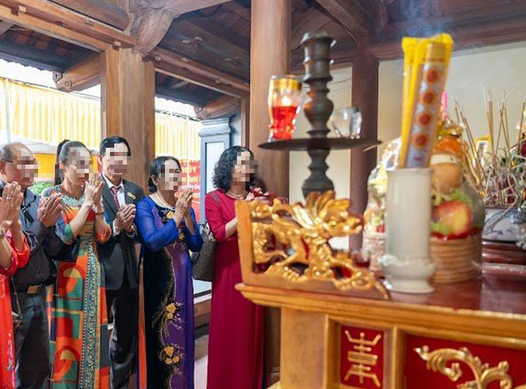 Chẳng may mất mộ người thân trong gia tiên thì Thanh minh cúng khấn thế nào để chúng ta an lòng- Ảnh 2.