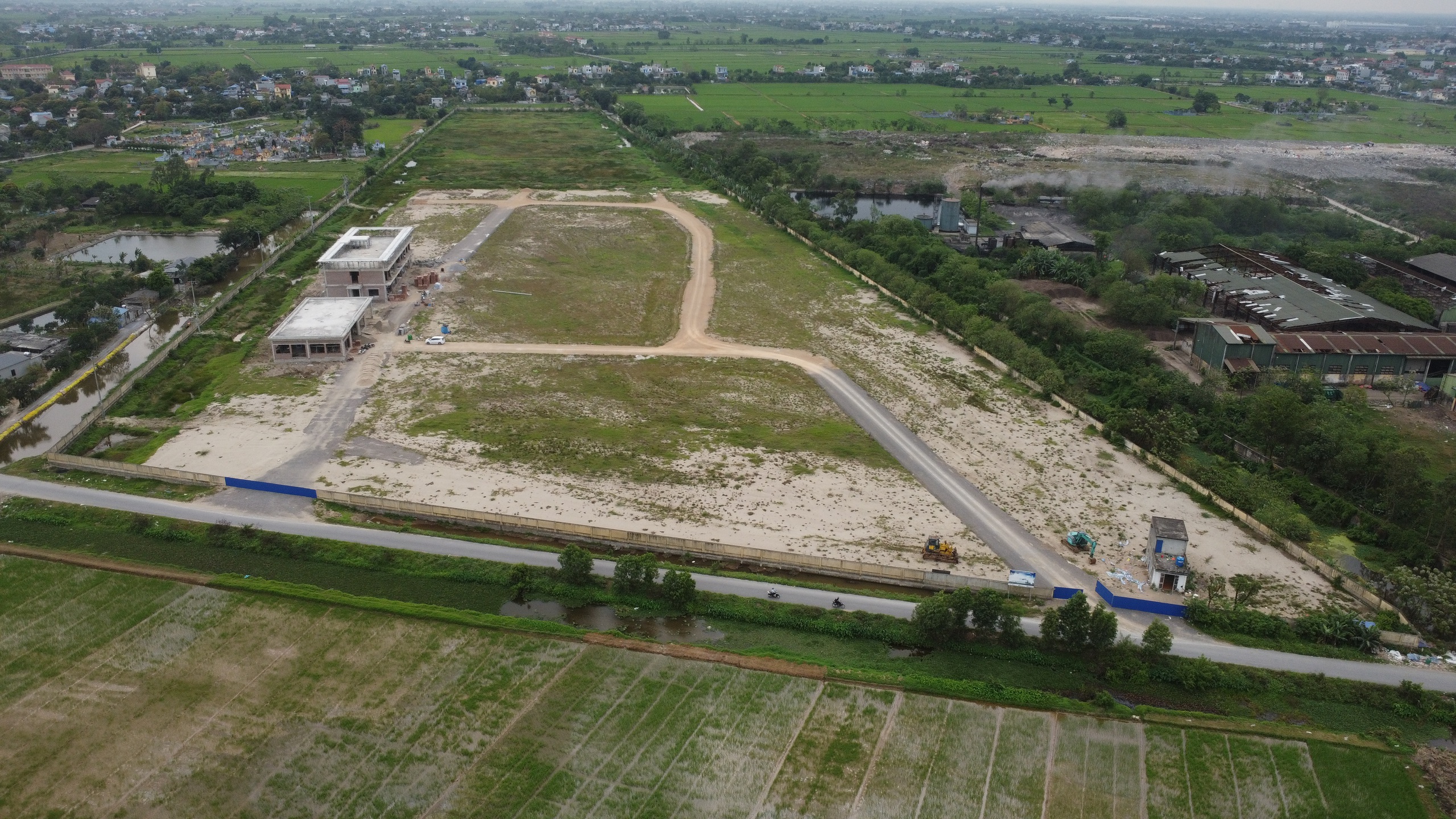 Sau hơn 1 năm thi công, nhà máy điện rác Greenity Nam Định hiện ra sao?- Ảnh 1. Sau hơn 1 năm thi công, nhà máy điện rác Greenity Nam Định hiện ra sao?- Ảnh 1.