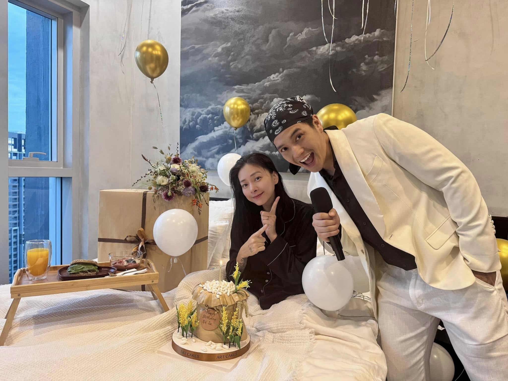 Chồng kém 11 tuổi nói câu đầy ẩn ý, ai cũng nhận ra điểm 'khác thường' của Ngô Thanh Vân- Ảnh 6.