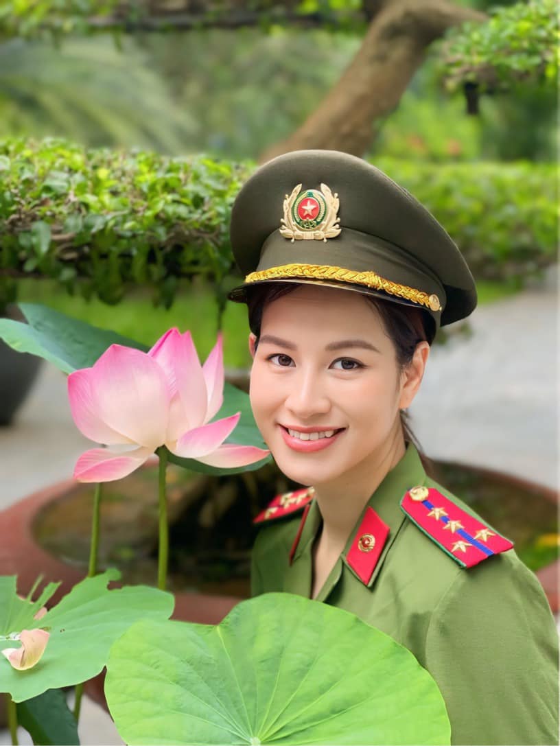 Nữ diễn viên VFC quê Tuyên Quang mang quân hàm Đại úy, đời thực có cuộc sống cực kỳ kín tiếng - Ảnh 3.