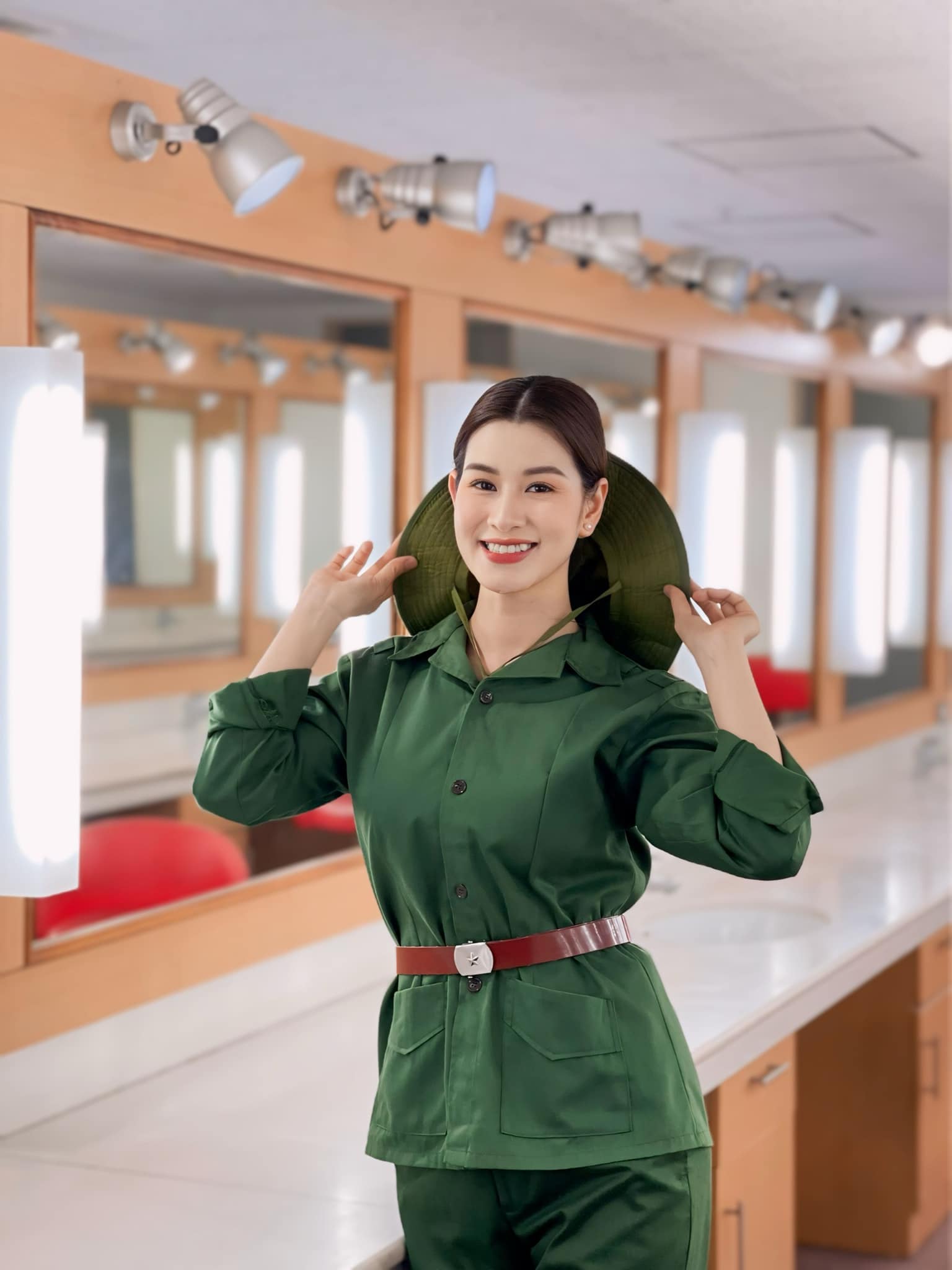 Nữ diễn viên VFC quê Tuyên Quang mang quân hàm Đại úy, đời thực có cuộc sống cực kỳ kín tiếng - Ảnh 5.