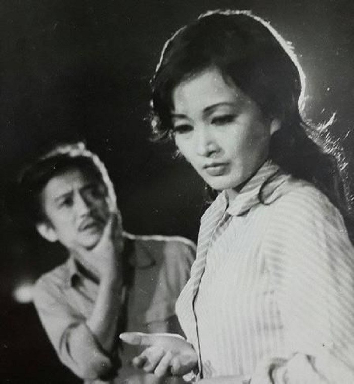 Nữ NSND nức tiếng miền Bắc từng đóng vai quyền lực trong phim 'Ông cố vấn' giờ ra sao?- Ảnh 3.