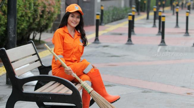 cong-nhan-ve-sinh-suara-137031-1746838023774-1746838024017993065739.jpg