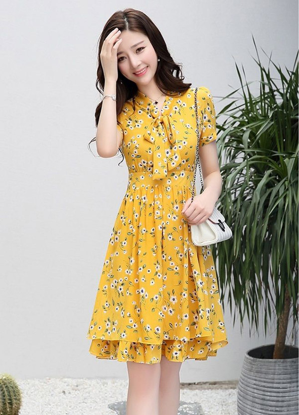bat-trend-trang-phuc-vang-tuoi-ruc-ro-he-nay-7-1650270681-584-width600height834-1746934721875-1746934722083599810443.jpg