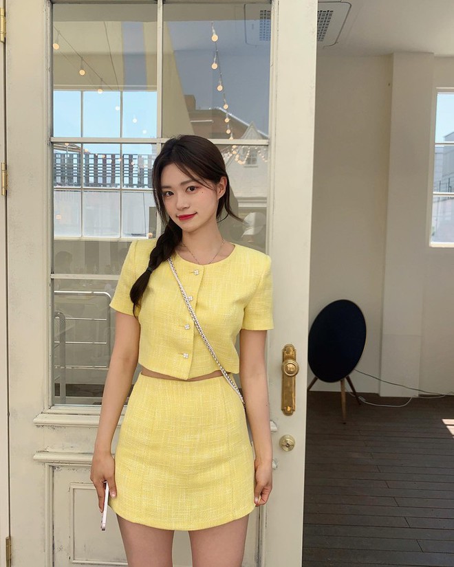 10 outfit hè quyến rũ mang lại may mắn, tài lộc cho người mệnh Kim- Ảnh 10.