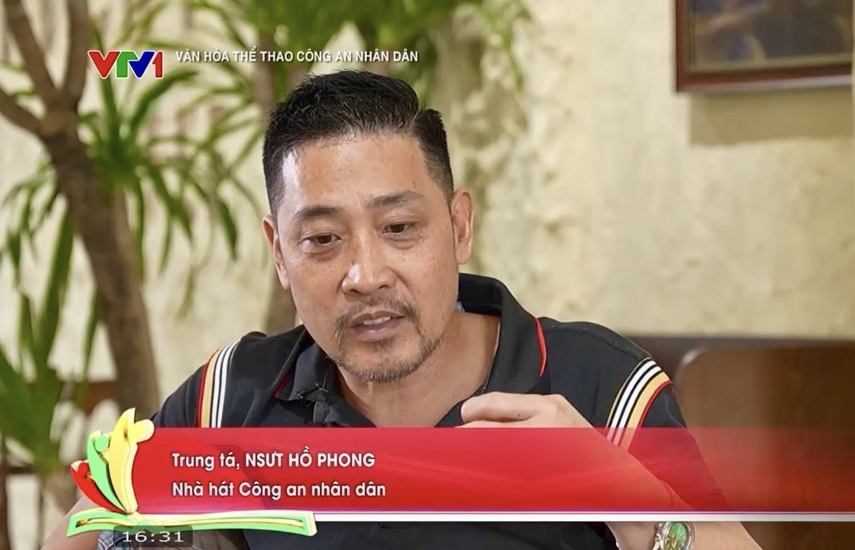 Nam diễn viên chuyên vai đểu, ngoài đời là Trung tá công an và ông bố 4 con mẫu mực - Ảnh 3. Nam diễn viên chuyên vai đểu, ngoài đời là Trung tá công an và ông bố 4 con mẫu mực - Ảnh 3.