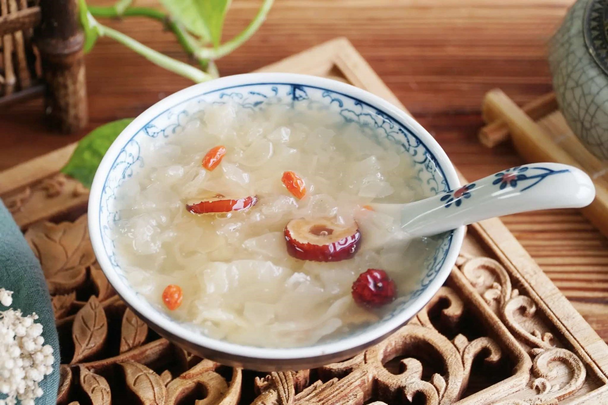 Ngày của Mẹ 11/5: Hãy nấu 5 món ăn phù hợp và bổ dưỡng dành cho các bà, các mẹ!- Ảnh 5. Ngày của Mẹ 11/5: Hãy nấu 5 món ăn phù hợp và bổ dưỡng dành cho các bà, các mẹ!- Ảnh 5.