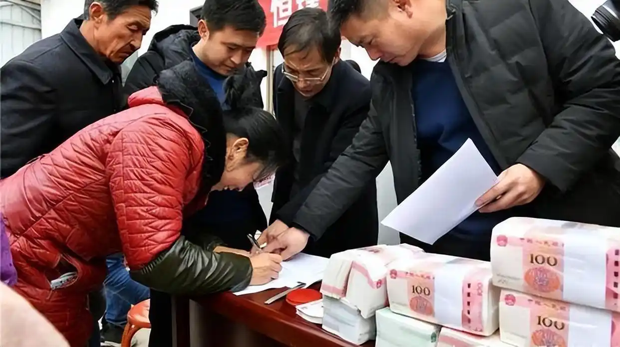 Sự nuối tiếc của cụ ông từng quyết không chịu di dời nhà dù được đền bù 5,7 tỷ đồng và 3 căn nhà- Ảnh 1.