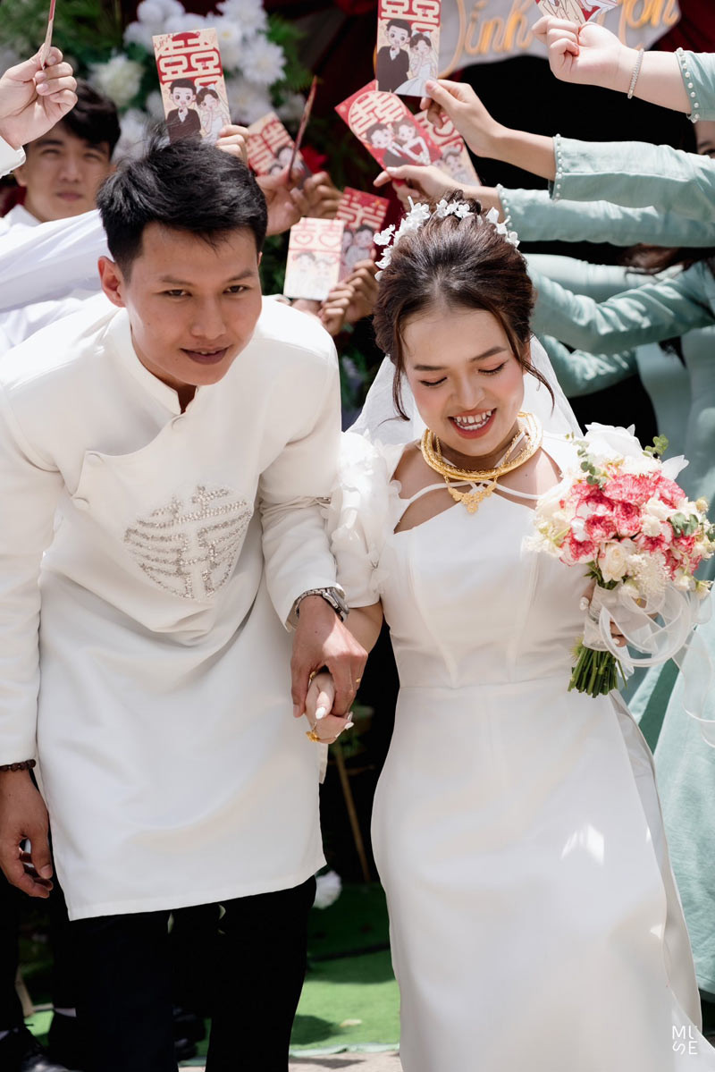 Chú rể Long An run bần bật trong đám hỏi, diễn biến sau đó khiến 2 họ bật cười - Ảnh 8. Chú rể Long An run bần bật trong đám hỏi, diễn biến sau đó khiến 2 họ bật cười - Ảnh 8.