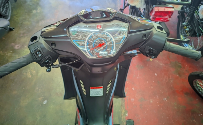 Xe số 110cc giá 16 triệu đồng chất, xịn ngang Future, rẻ hơn Wave Alpha và RSX- Ảnh 5. Xe số 110cc giá 16 triệu đồng chất, xịn ngang Future, rẻ hơn Wave Alpha và RSX- Ảnh 5.